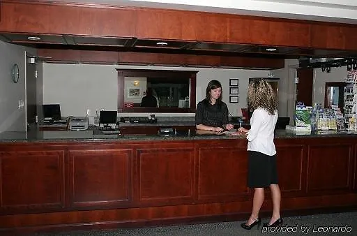 Hotel Le Dauphin Montréal-Longueuil